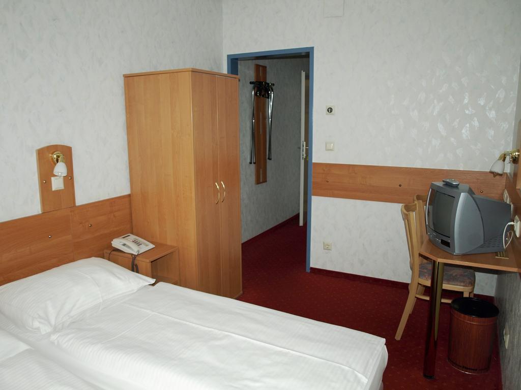 Hotel Stalehner Viyana Oda fotoğraf